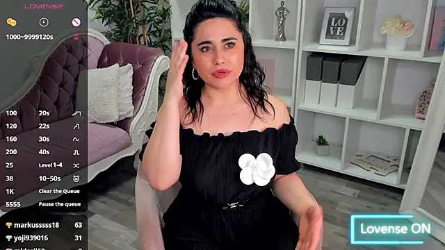 EmaBrownie webcam