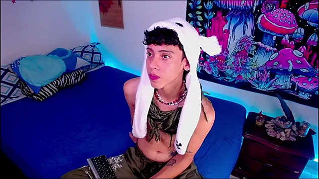 Thedoll_ethan7 webcam