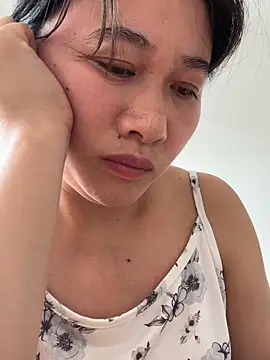 Watch daaqnn live on EroticFlix - High definition streams