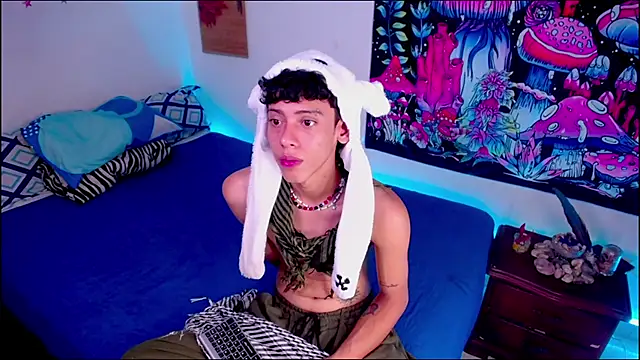 Thedoll_ethan7 webcam