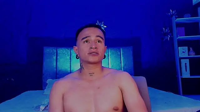 LiamDeep webcam