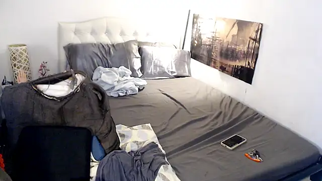 NinaDOM4CUM webcam