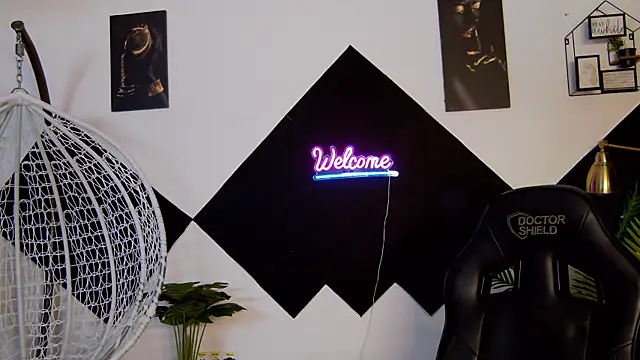 Katewalker_ webcam