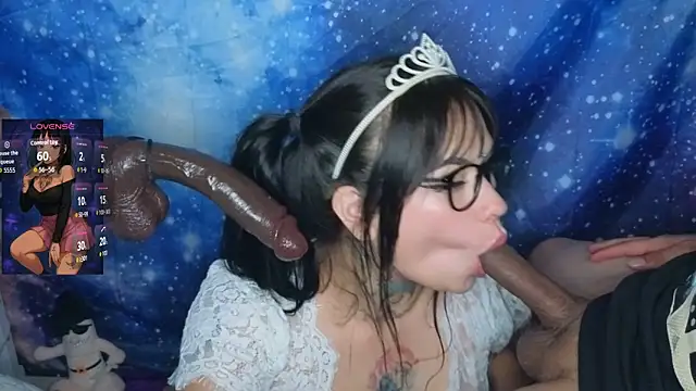 Electra_Starkk webcam