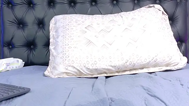Vanessa_Mejiia webcam