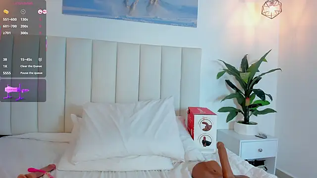 Megan_Brunette2 webcam