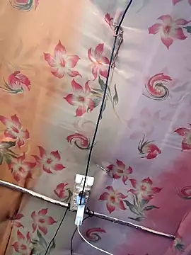 Hot_rie92 webcam