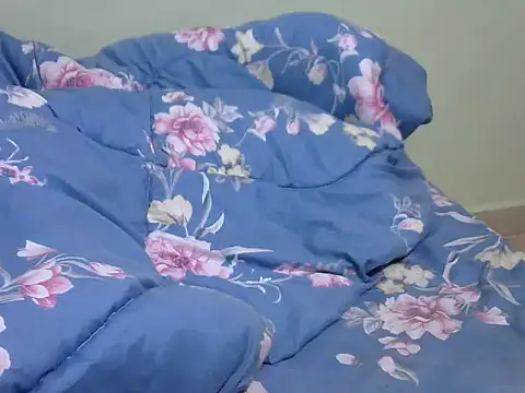 pretty_julie22 webcam