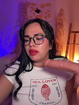 andra_rose webcam