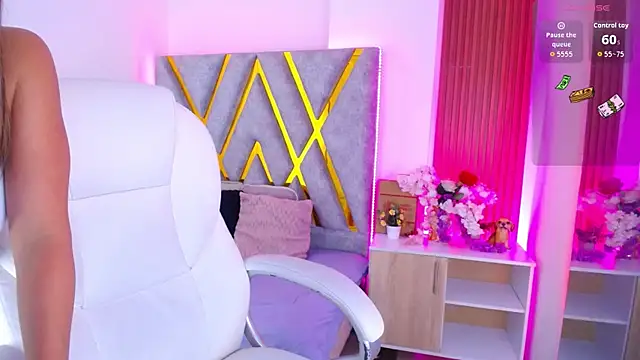 Elizabeth_Evans1 webcam