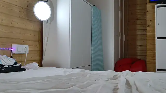 Watch wild41 live on EroticFlix - High definition streams