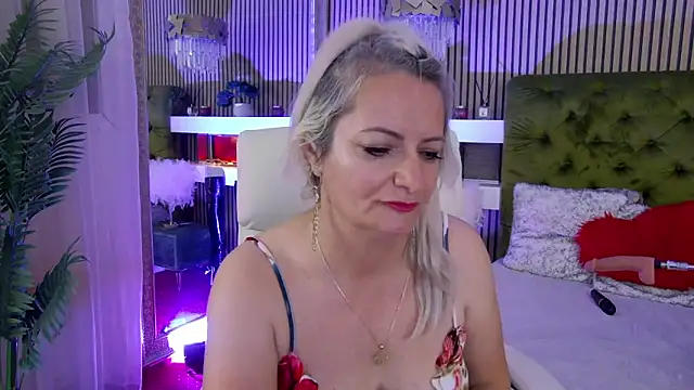 ladytouch (F milf) - 💦SQUIRT time 🔥Drive me crazy😈