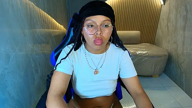 sophy_r live sex cam