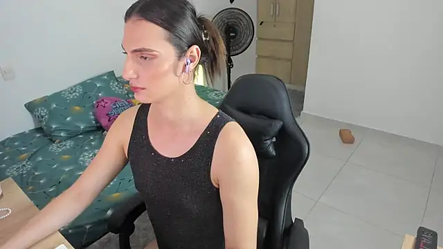 _shantallskinny_ live sex cam