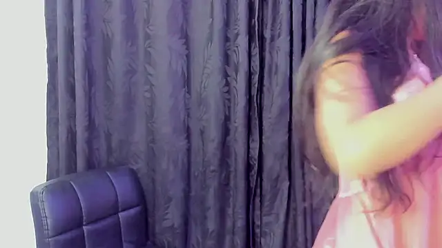 Piinksoul149 webcam
