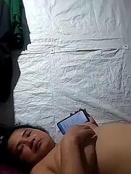 BigAss-69 webcam