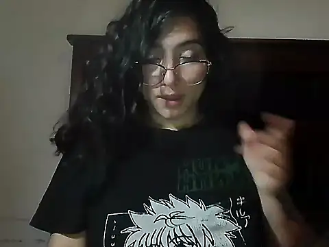 creepyh0e_ webcam