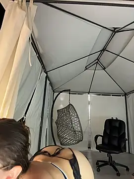 AliciaWhite_nt webcam