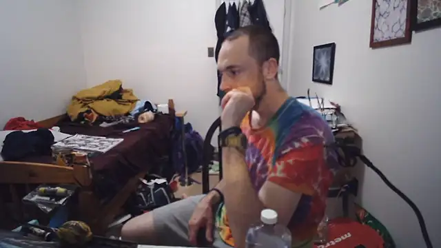 JohnnyMoves webcam