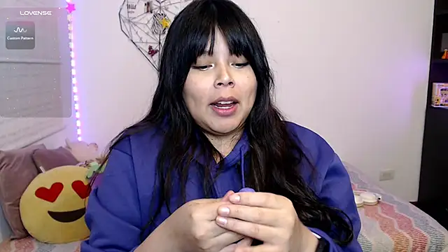EllieMoonX webcam