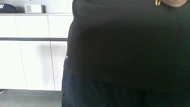 nole_china7 (Ask my age) - talk / fun / cum