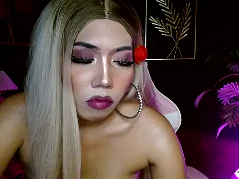 Sexycock_kerara live sex cam