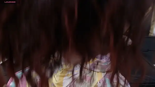 AprilyCrystal2 webcam