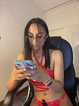 MoonLitDoll webcam