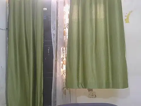 Stubborndesiboy live sex cam