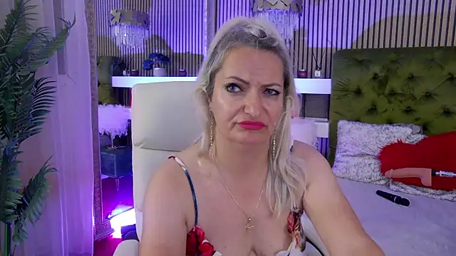 LadyTouch webcam
