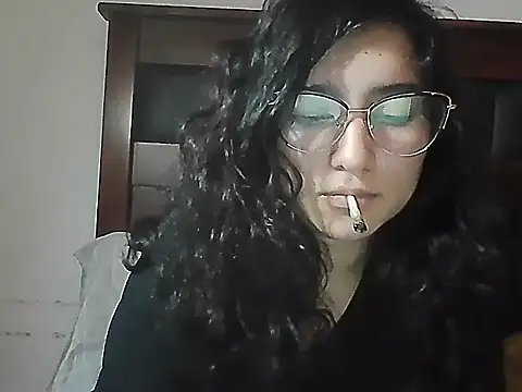 creepyh0e_ webcam