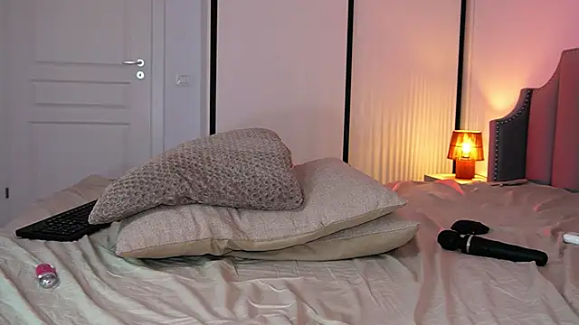 WowMila webcam