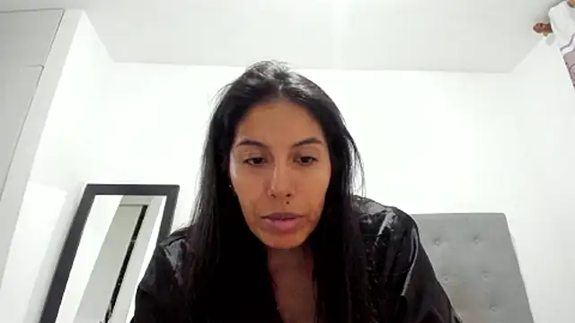 LizaLorini webcam