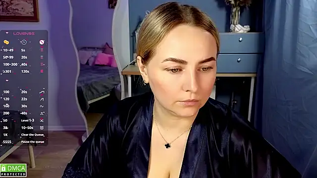 mira_mermayd (F young) - tease show big sweaty tits
