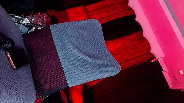 abrilbigcock webcam