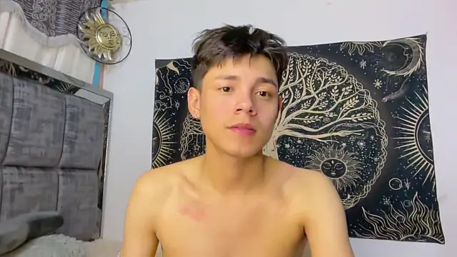 Bldavioro45 - Male webcam sex chat