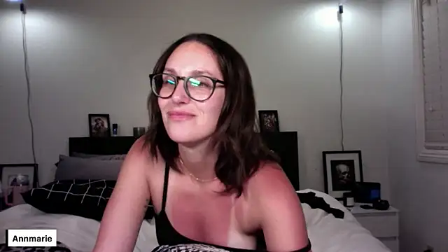 annmarieferrara - Annmarieferrara's free webcam - UK Sex Cams