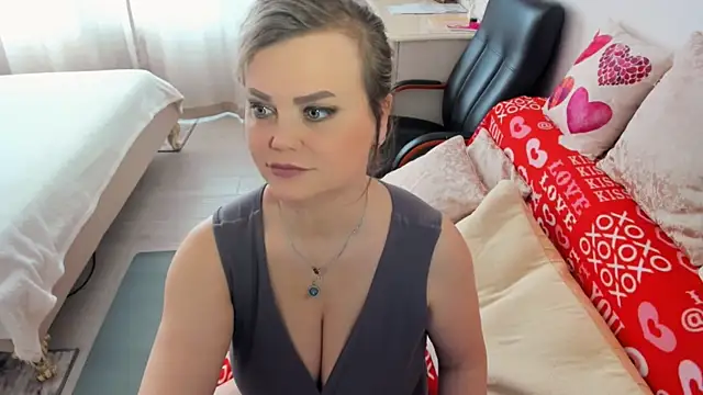 MildMature webcam
