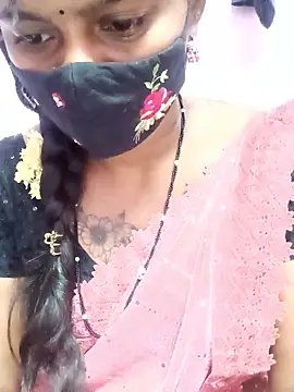 CuteDevilAnu live cam on StripChat