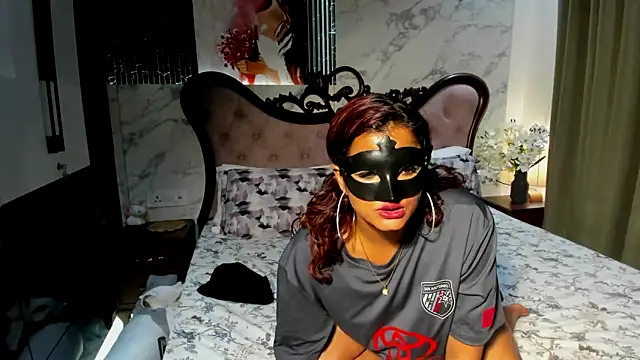 Bad_Girl_Kayra69 webcam