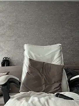 LillySquirtShot webcam