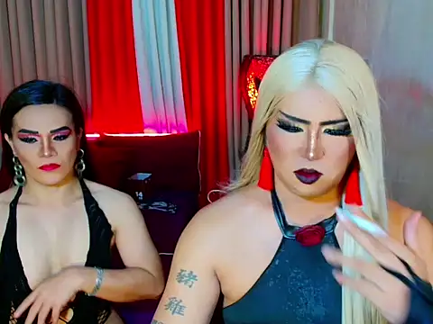 Wildest_Slave_Huntress webcam