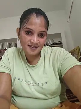Mohni_love webcam