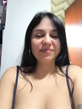 daniela-rosee - Daniela-rosee's free webcam - UK Sex Cams