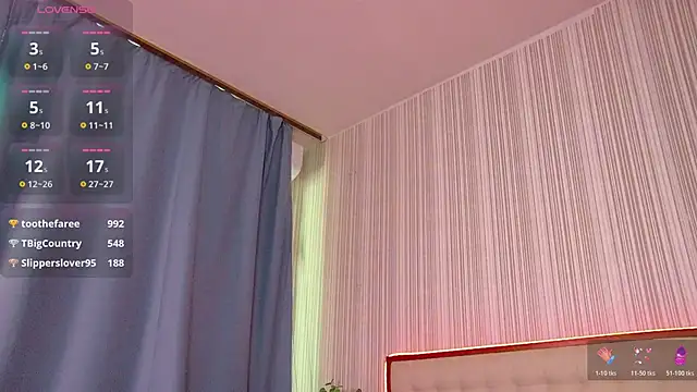 RubyValen live cam on StripChat