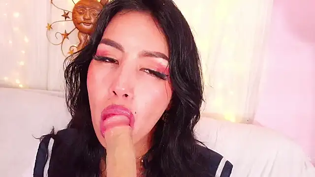 Miss_Charlottet webcam