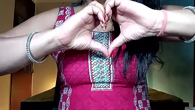 Watch YourDesi_Laila_ live on EroticFlix - High definition streams
