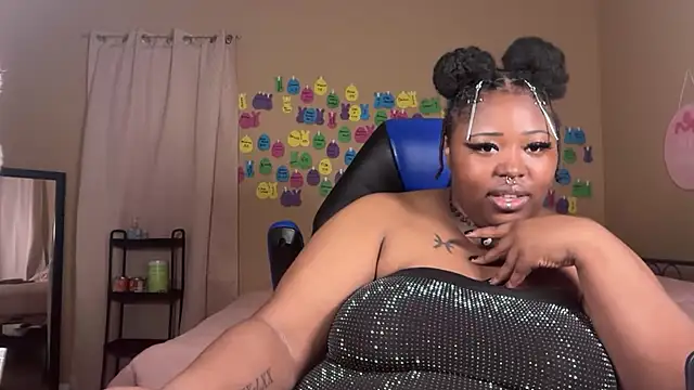 Chocolatebunnyxx96 webcam