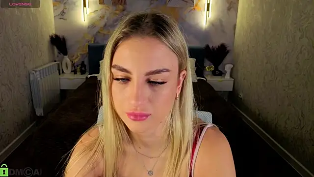 Silen_Tori webcam