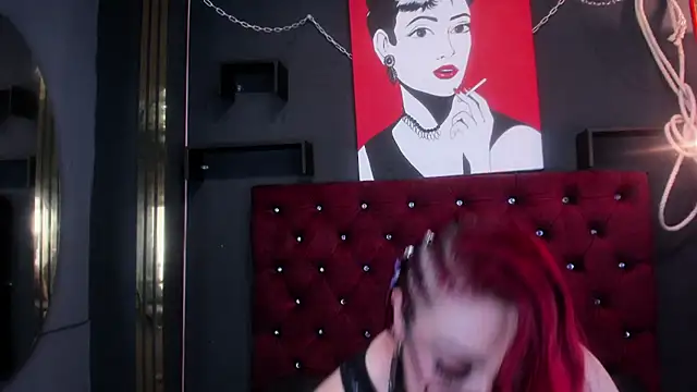 Sarah__Moonx webcam